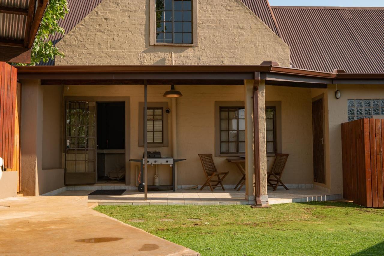 Camdeboo Place Dullstroom Exterior foto